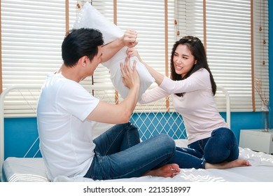 Family Concept. Asian Couple Arguing In Bed Feeling Unhappy In A Married Life. Couple Problems