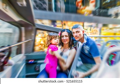 Family Daughter On Bus Sightseeing Tour Stock Photo 521655115 ...