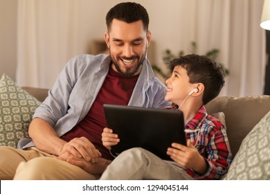 841 Father Radio Images, Stock Photos & Vectors | Shutterstock