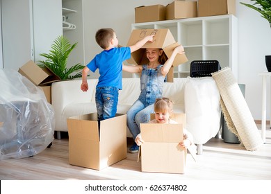 Family Moving To A New Home