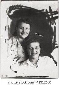 Family Portrait Two Sisters 1940s Xx Stock Photo 41312650 