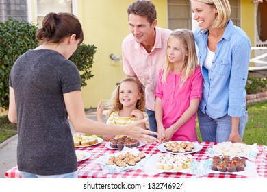 Family Running Charity Bake Sale