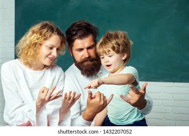 Family School Partnership. Counting On Fingers. Home Family Math Schooling - Parents Teaching Kids Private Lessons In Math. Counting And Math For Child