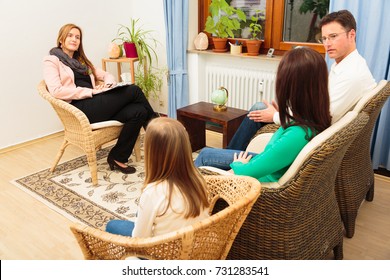 Family Seeing A Psychotherapist