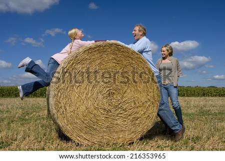 Similar – Foto Bild Zwei Ballen Heu