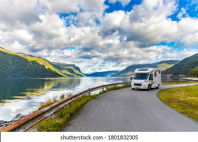 Family Vacation Travel RV, Holiday Trip In Motorhome, Caravan Car Vacation.