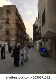 Family Walking In Downtown In Jeddah City , Saudi Arabia. April 2016