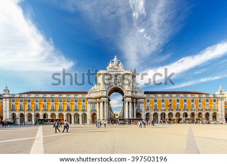 Famous arch at the Praca do Comercio, Lisbon, Portugal