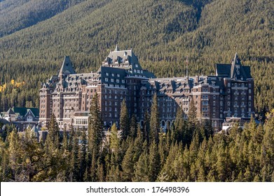 11,928 Banff springs Images, Stock Photos & Vectors | Shutterstock