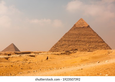 Pyramide Images Photos Et Images Vectorielles De Stock Shutterstock