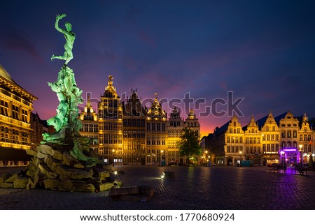 Famous fountain in Markt square in Antwerpen, Belgium.
