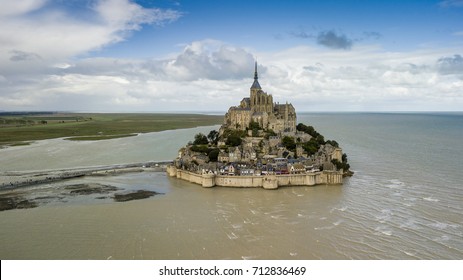 Famous French Landmark Mont Saint Michel Stock Photo 712836469 ...