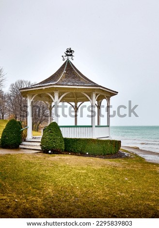 The famous Gazebo at Queen's Royal Park in spring. Park on the shores of Lake Ontario at the confluence of the Niagara River, Niagara-on-the-Lake, Canada