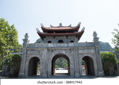 Famous Hoa Lu Capital