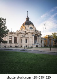 Famous Széchenyi Thermal Bath In Budapest, Hungary