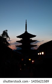 The famous view down Sannen Zaka Street in Higashiyama district in Kyoto, Japan