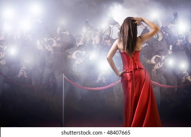 famous woman posing in front of paparazzi - Shutterstock ID 48407665