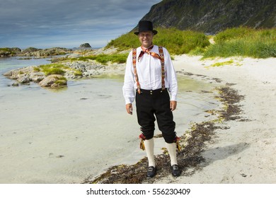 Fana Bunad - Folk Costume In Bergen Norway