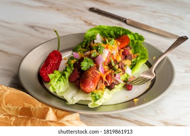 Fancy Gluten-free Diet No-bun Chili Hot Dog Lettuce Wraps