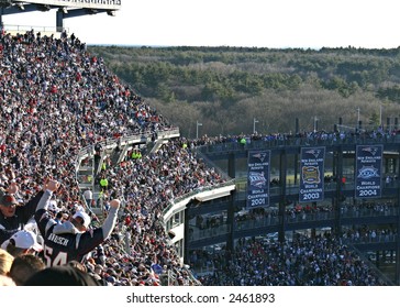 Fans Cheering At Gillette Stadium