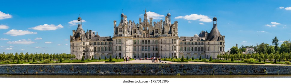 Fantastic Panorama Of Chambord French Castle Color Colorful High Resolution Château De Chambord Loire Châteaux Renaissance Architecture Wide Hunting Lodge King Francis I 