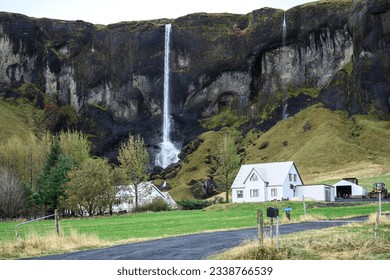 The farm of Foss á Síðu has been inhabited since Iceland's Settlement Era, between 874 and 930 AD. It is mentioned in one of the earliest pieces of Icelandic literature, the Book of Settlement, which 