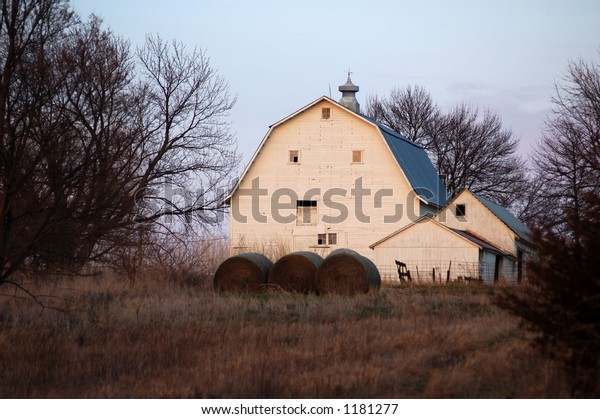 Farm Warren County Iowa Sunset Stock Photo Edit Now 1181277