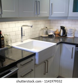 Farmhouse Sink In Modern Kitchen