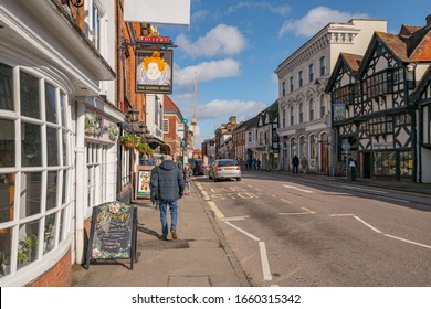 Farnham, UK - 29th February 2020: Farnham Town Centre And Backstreets In Surrey, UK. Winter.