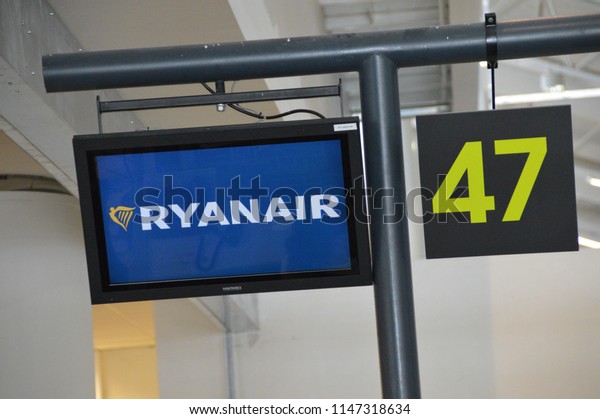 Faro Portugal July 2018 Ryanair Check Stock Photo Edit Now