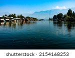 The fascinating view of Dal Lake.