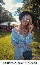 Fashion Hipster Girl Festival Vibes