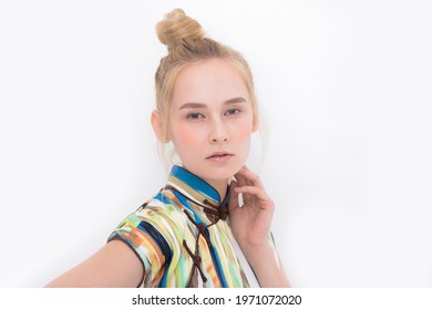 Cheongsam Outfit 库存照片 图片和摄影作品 Shutterstock