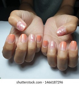 Fashion nails and orange gradient design