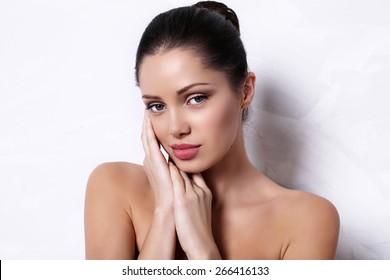 Fashion Photo Of Beautiful Woman With Dark Hair With Natural Makeup And Radiance Health Skin Posing In Studio 
