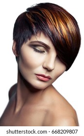 Imagenes Fotos De Stock Y Vectores Sobre Short Hair Fashion