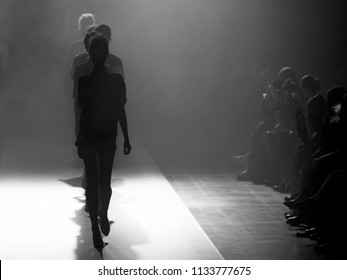 Catwalk silhouette Images, Stock Photos & Vectors | Shutterstock