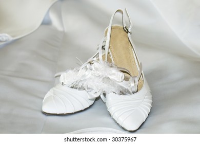 november wedding shoes
