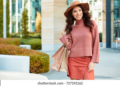 Fashionable Beautiful Woman Shopping. Autumn Style