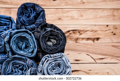 121,367 Teen jeans Images, Stock Photos & Vectors | Shutterstock