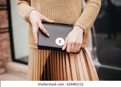 Fashionable women bag - Shutterstock ID 624481112