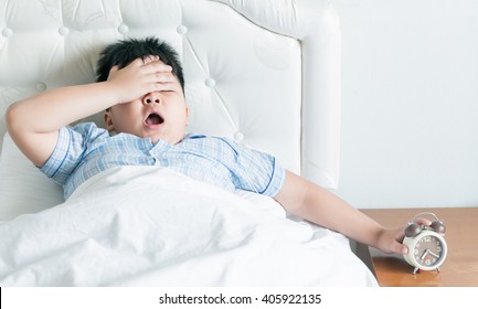 Fat Boy Yawn On Bed Morning Stock Photo 405922135 | Shutterstock