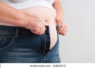 Fat Woman Trying To Wear Jeans