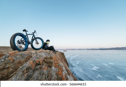 Fatbike. Fat Tire Bike.