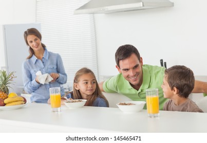 87,797 Family breakfast table Stock Photos, Images & Photography ...