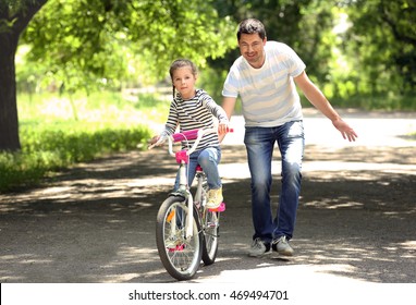 Teach 4 year clearance old to ride bike