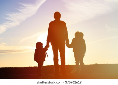 Father Two Kids Travel Sunset Stock Photo 376962619 | Shutterstock