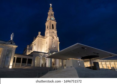 Fatima, Portugal - October 18, 2018. Basilica Of Our Lady Of Fatima Rosary (Basílica De Nossa Senhora Do Rosário De Fátima) Is A Roman Catholic Church In The Sanctuary Of Fátima.