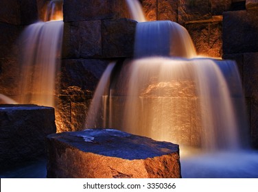 fdr memorial at night