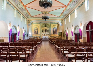 February 17, 2018 Santa Clara / CA / USA - Interior View Of Mission Santa Clara De Asís On The Campus Of Santa Clara University, San Francisco Bay Area; The Mission Serves As Chapel For The University